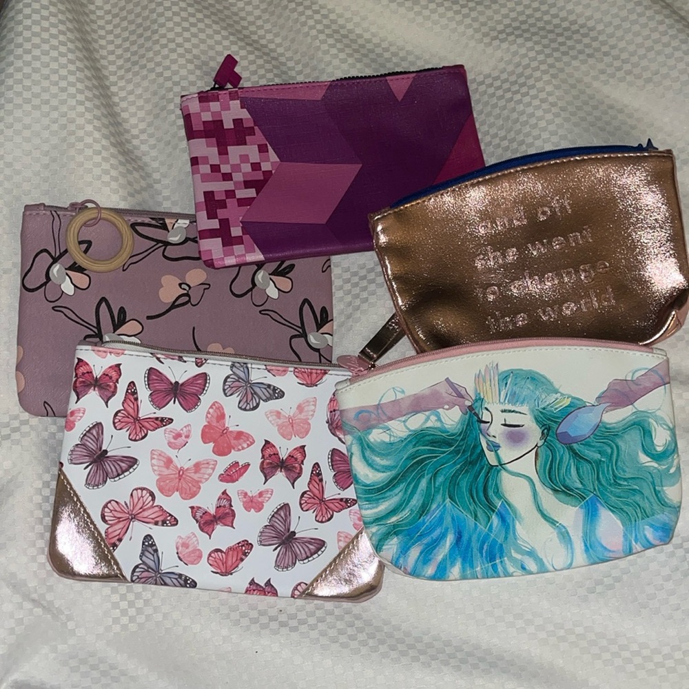 5 IPSY bag bundle🎀